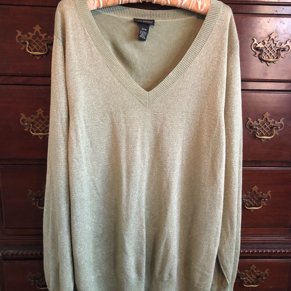 Lane Bryant 26/28 light weight sweater